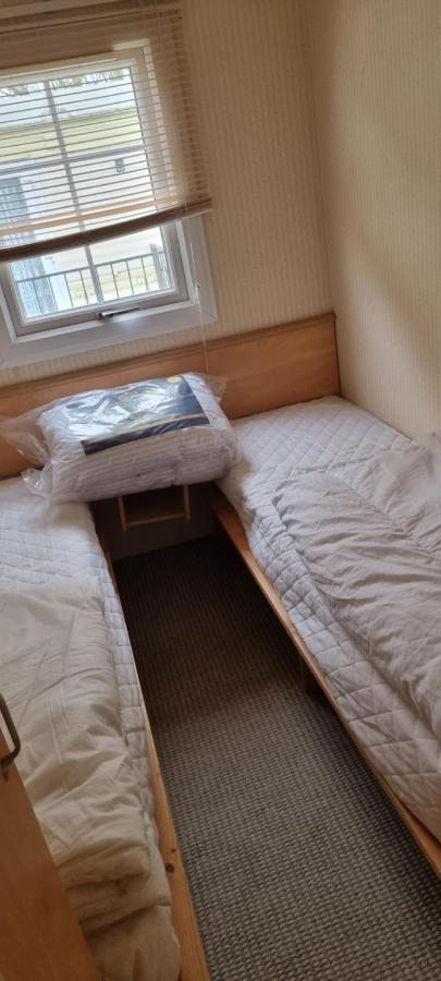 8 Berth Caravan Direct Beach Access Інголдмеллс Екстер'єр фото